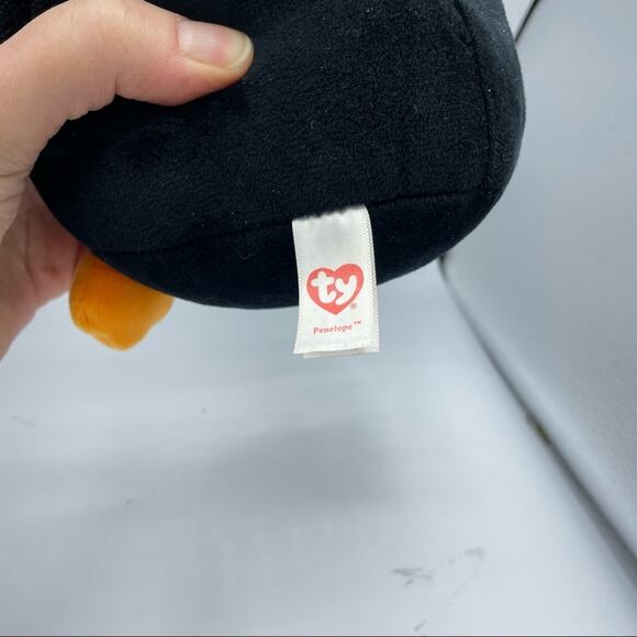 TY Bennie Stuffy Penguin Wearing Winter Cap - Picture 4 of 7
